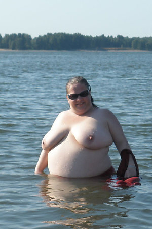 Big titted nudist mature plumpers in water