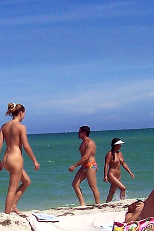 For fans of naked recreation, amazing collection of photos of nudists