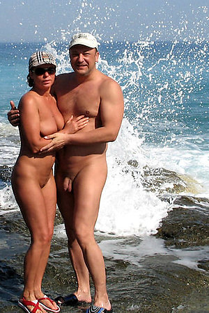 Nude beach - pretty nudist girls naked