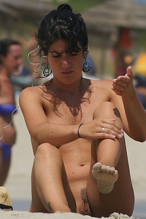 Free photo galleries nudist vagina, nude woman, amateur nudity at nude beach